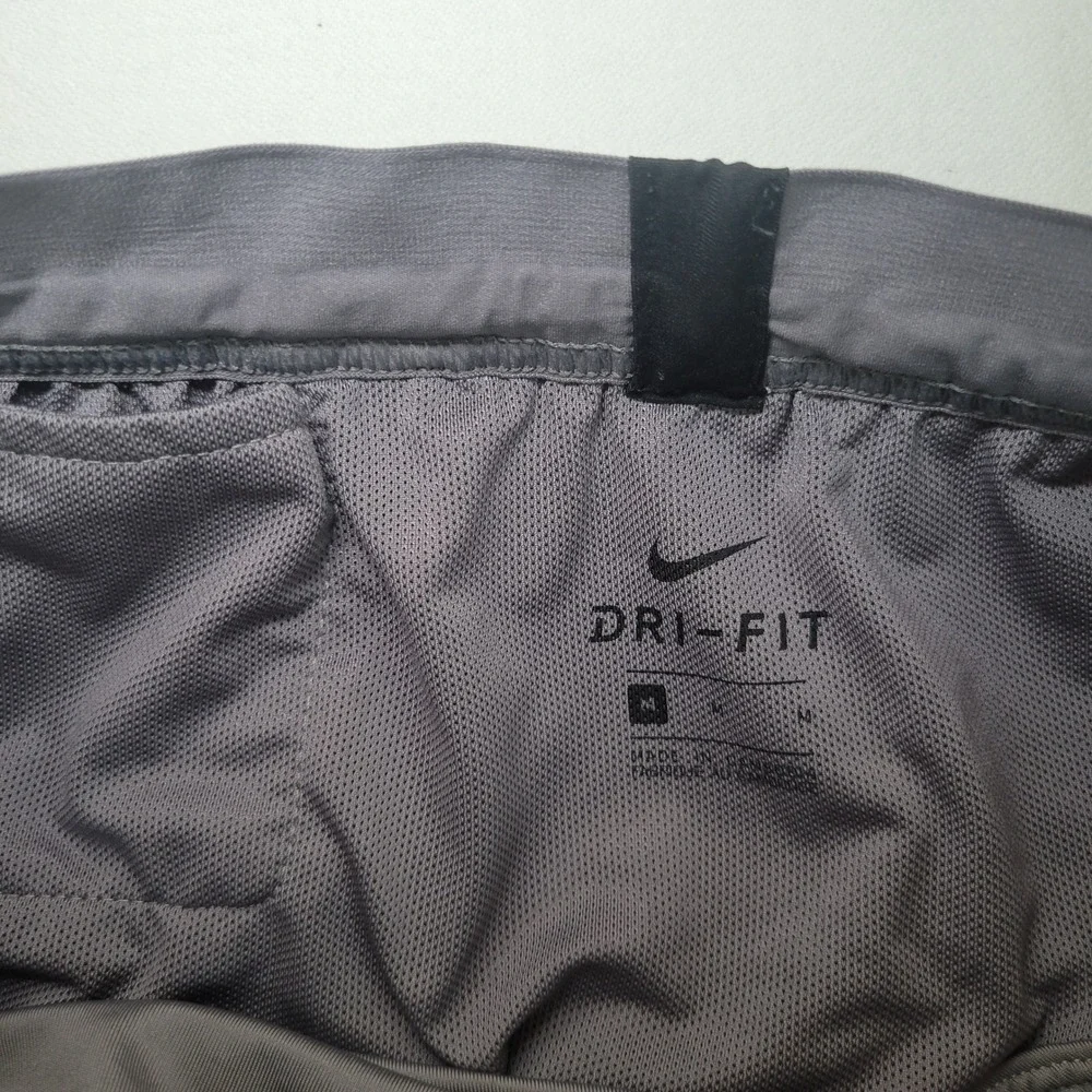 Nike Dri-Fit Athletic Shorts Gray Woman's‎ Small